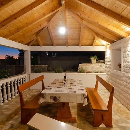 Апартаменты Panoramic Anic Blato (Korcula)