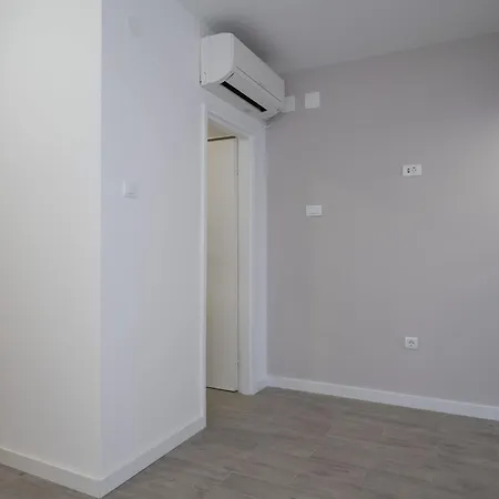 Panoramic Anic Apartment
